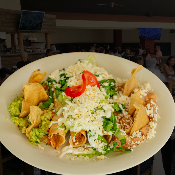 Tacos Dorados de Pollo